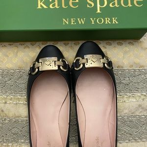 Kate spade black & gold flats size 7
